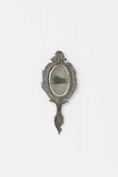 Nelson Bourrec Carter, Allensworth, Carter House (hand mirror), 2023, silver chlorobromide on mirror, 32 x 14 cm, unique - © sans titre