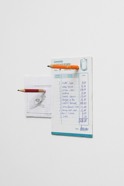 Hamish Pearch, Today and Tomorrow, 2024, paper, aluminium, bronze, paint, 14.5 x 18 x 9 cm, unique - © sans titre