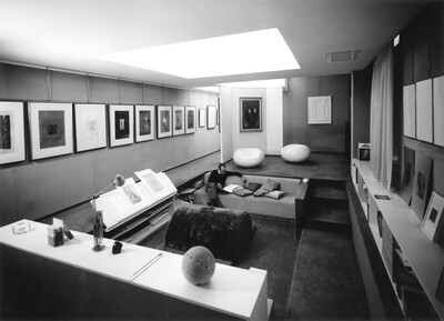 Ezio Gribaudo in his studio, Via Palladio, Turin, Italy (1974). © Archivio Gribaudo - © sans titre