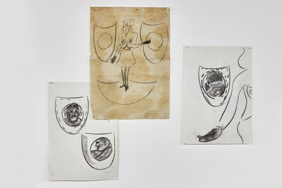 Jessy Razafimandimby, untitled (triptych), 2021, charcoal on paper, pearl, 21 x 29.7 cm (each), unique - © sans titre