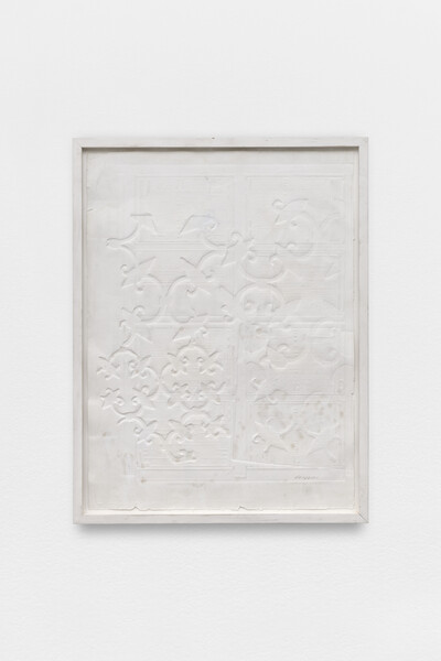 Ezio Gribaudo, Logogrifo (Logogriph), 1965, embossing on blotting paper, 43 x 59 cm, unique - © sans titre