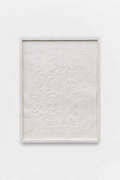 Ezio Gribaudo, Logogrifo (Logogriph), 1965, embossing on blotting paper, 43 x 59 cm, unique - © sans titre