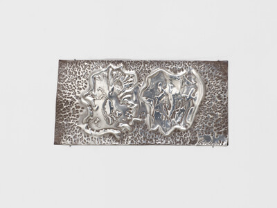 Ezio Gribaudo, Logogrifo, 1975, relief on silver, 14 x 27 cm (unframed), edition 4 of 12 - © sans titre