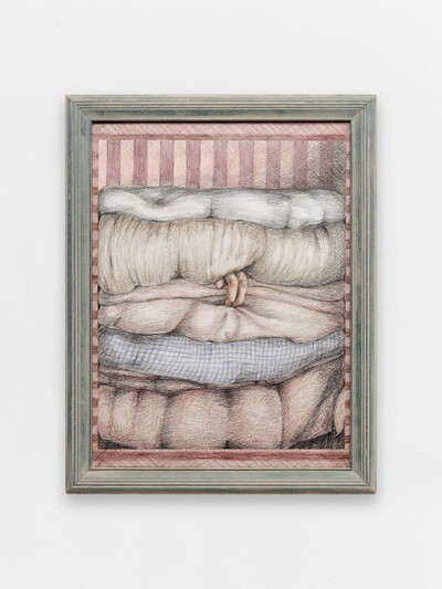 Liselor Perez, Au fond du tiroir, 2026, colored pencil on paper, wooden frame and glass, 45.5 x 35.1 x 2.2 cm, unique - © sans titre