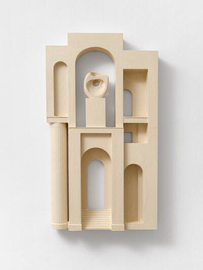 Zuzanna Czebatul, In every dream home a heart ache (Barbara), 2026, polylactide, plaster, varnish, pigments, 74.5 x 42.5 x 7.3 cm, unique - © sans titre