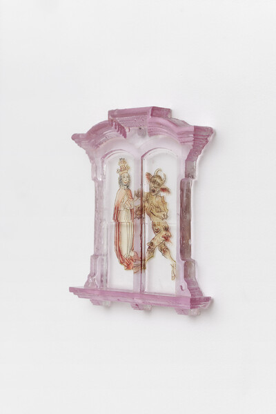 Sula Bermúdez-Silverman, Meridiana and Gerbert, 2022, Isomalt sugar, food dye, epoxy resin, transparency film, 22.9 x 20.3 x 2.5 cm, unique - © sans titre