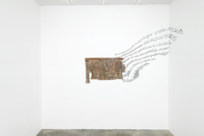 Zuzanna Czebatul, Domenico, 2020, resin, handcrafted paper, coal, pigments, 63 x 100 cm, unique - © sans titre